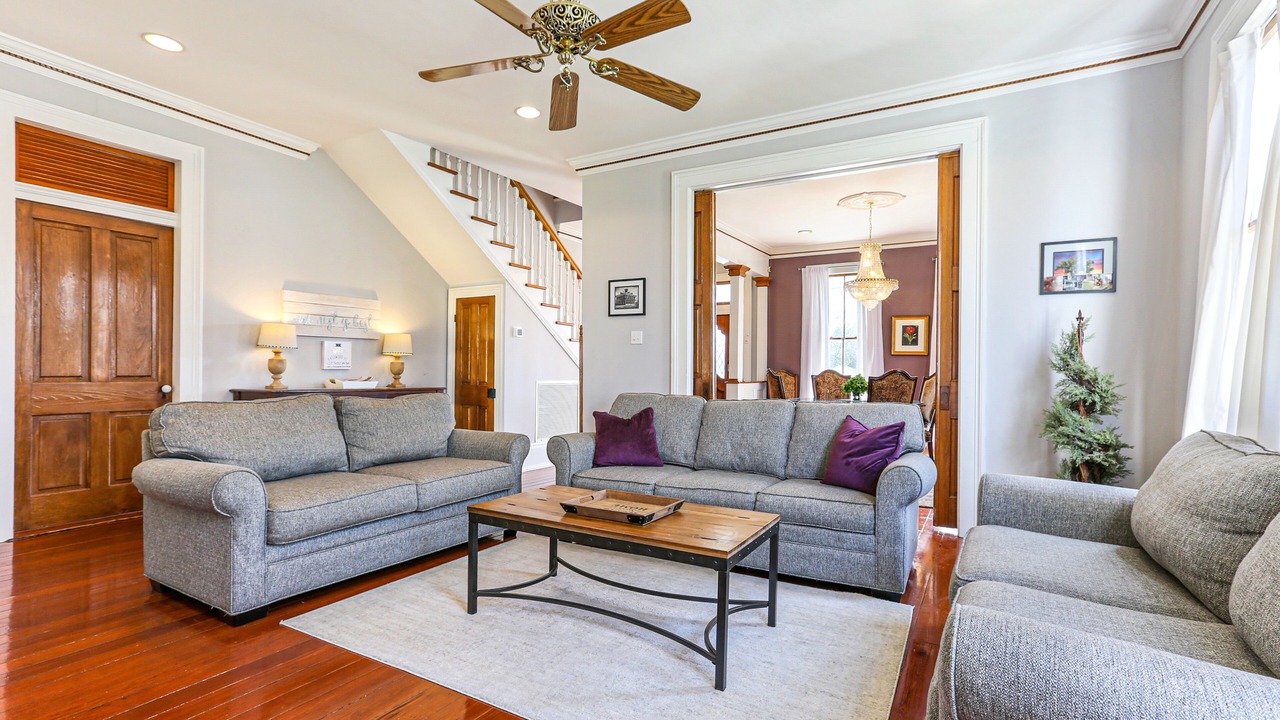 Photo of Bedroom in Arabi
