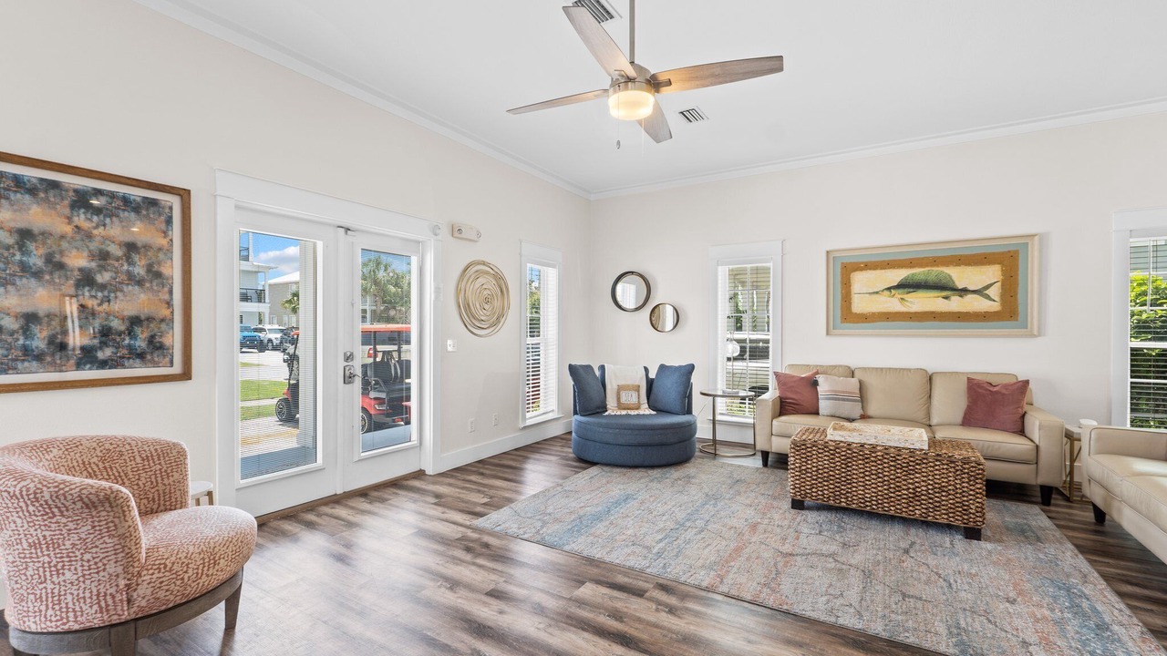 Photo of Bedroom in Crystal Beach