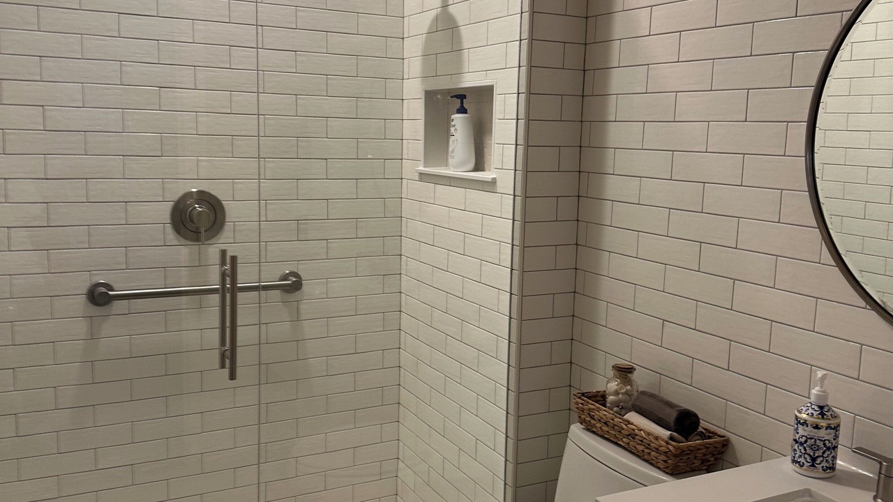 Photo of Bathroom in Rosemary Beach