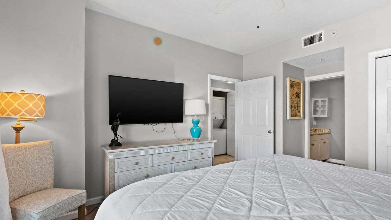 Photo of Bedroom in Miramar Beach