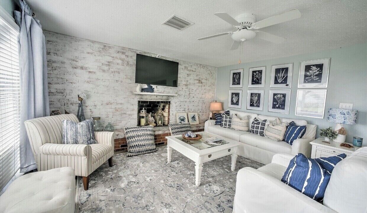 Photo of Livingroom in Ormond-by-the-Sea