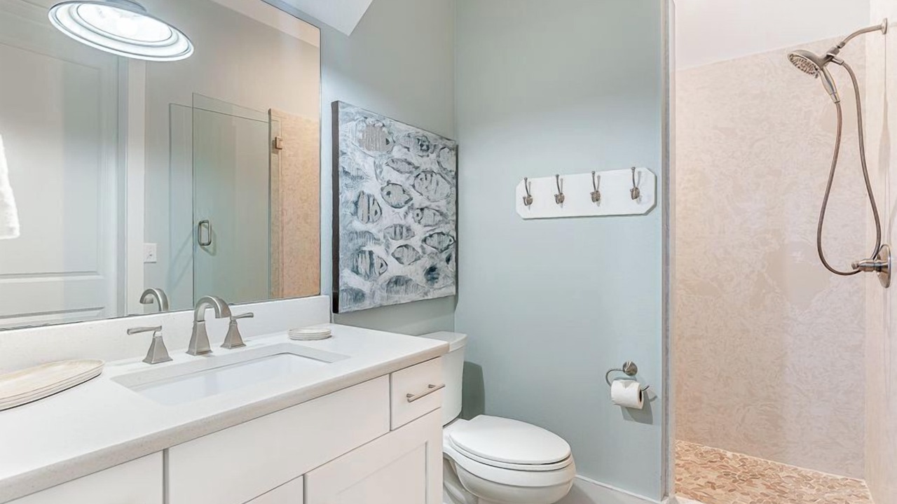 Photo of Bedroom in Laguna Beach Estates