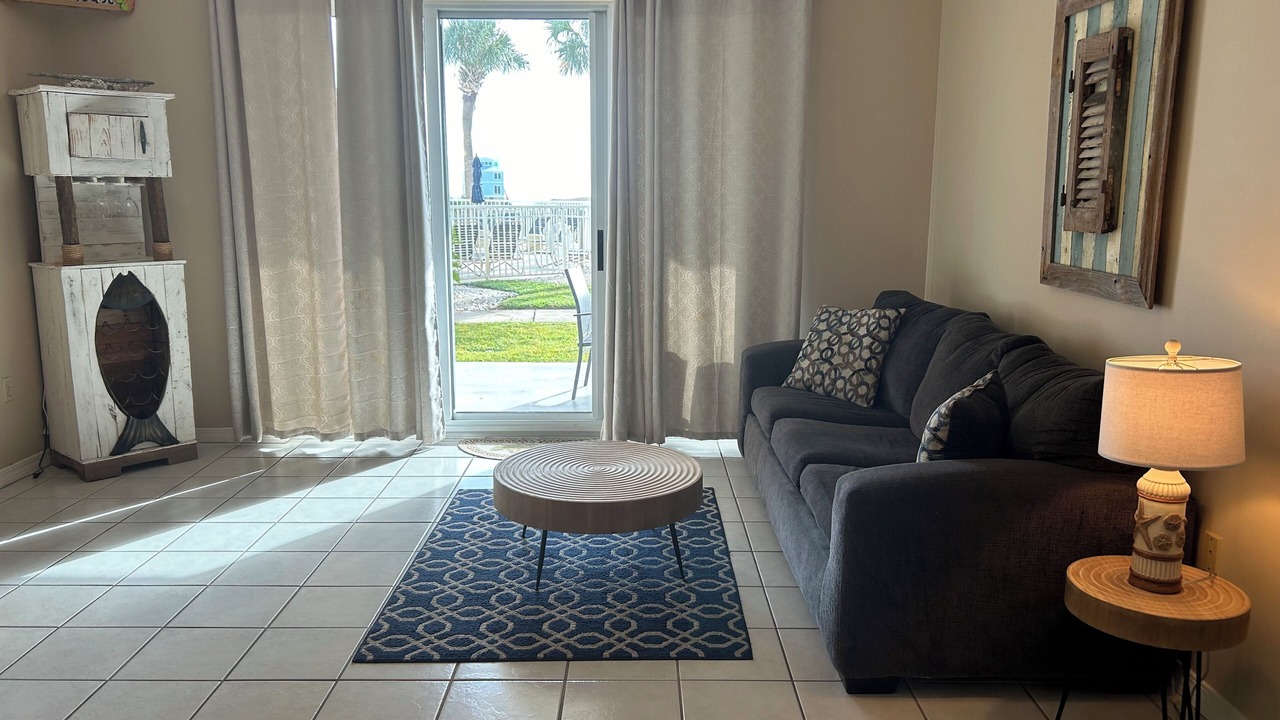 Photo of Livingroom in Fort Morgan