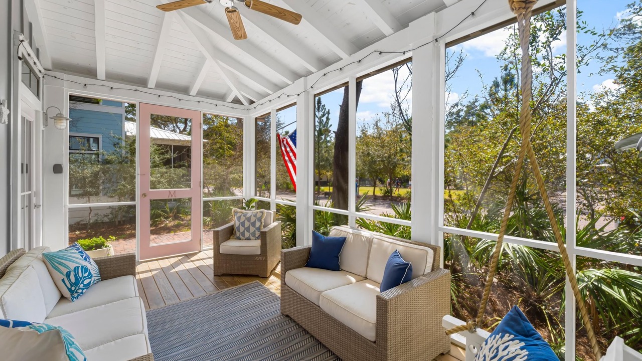 Photo of Patio Balcony in Seacrest