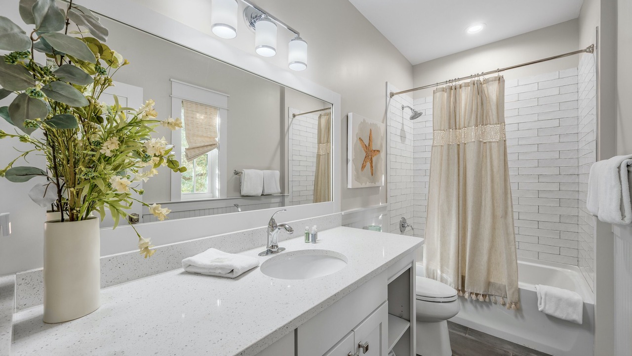 Photo of Bathroom in Seacrest