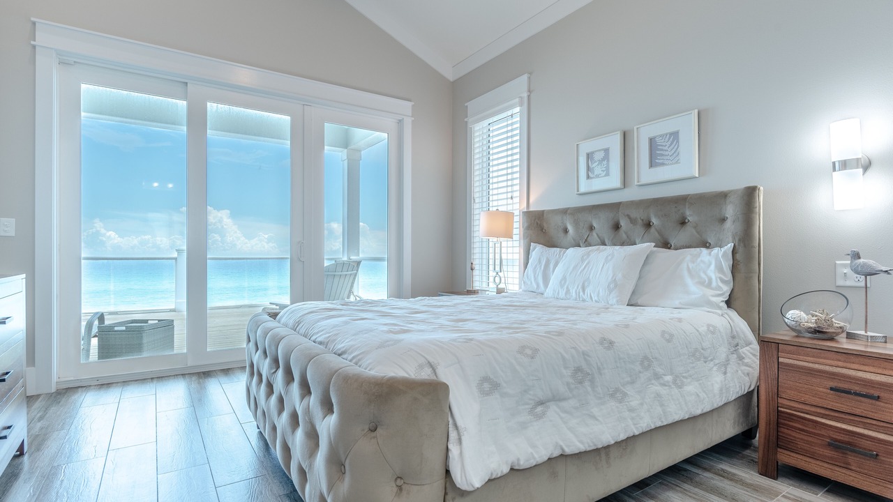 Photo of Bedroom in Laguna Beach Estates