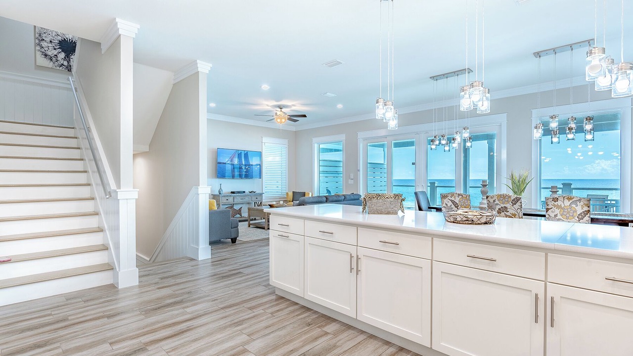 Photo of Bedroom in Laguna Beach Estates