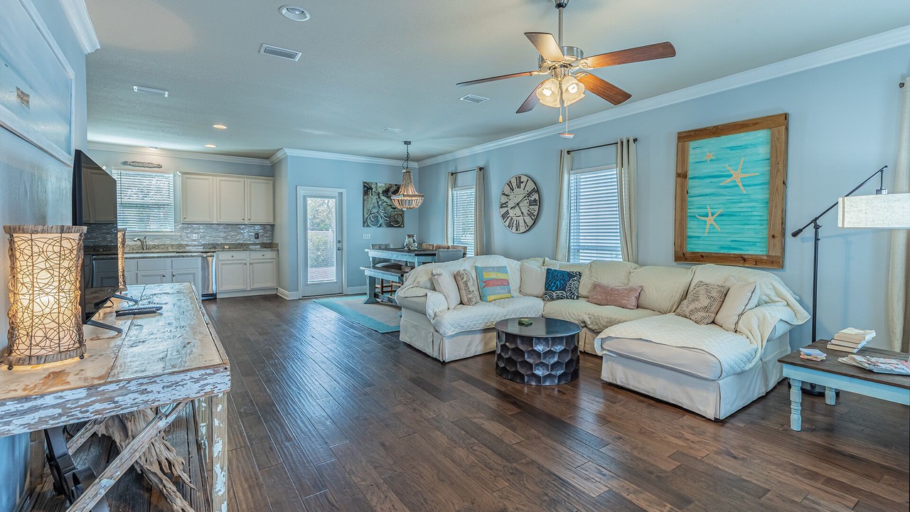 Photo of Livingroom in West Panama City Beach