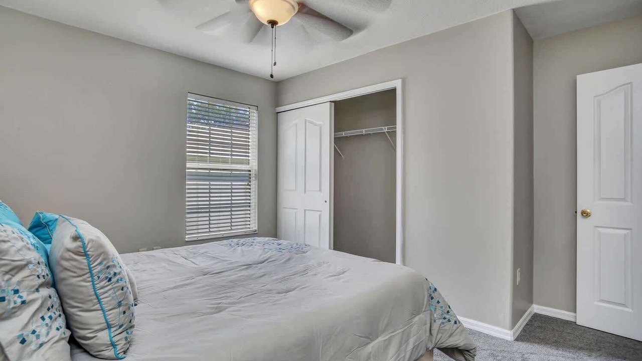 Photo of Bedroom in Seffner Community Alliance