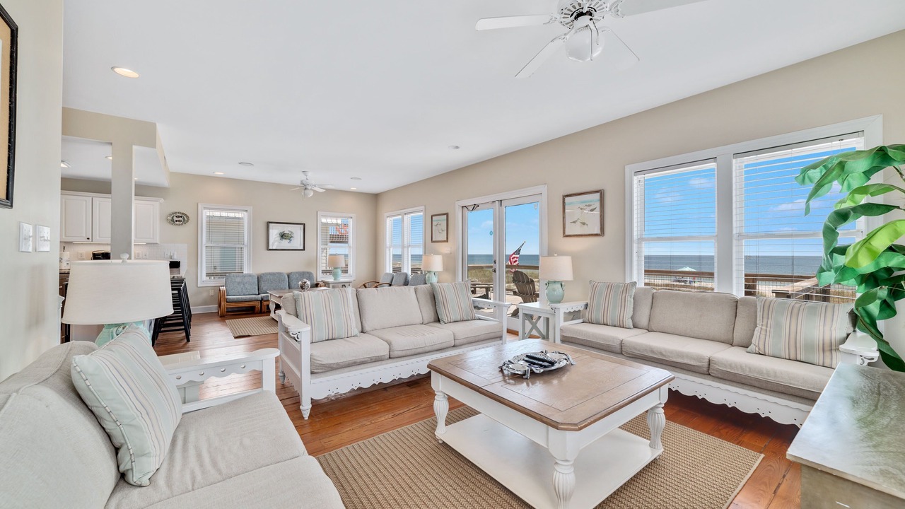 Photo of Livingroom in Gulf Shores