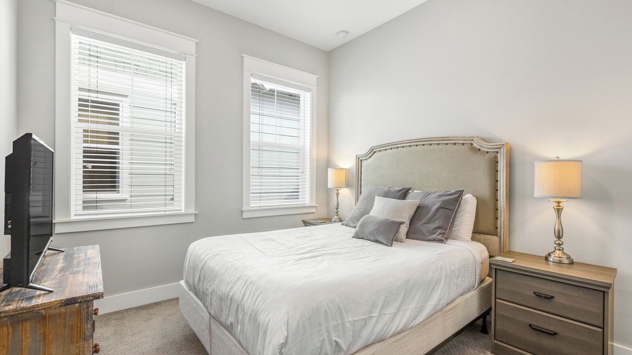 Photo of Bedroom in Santa Rosa Beach