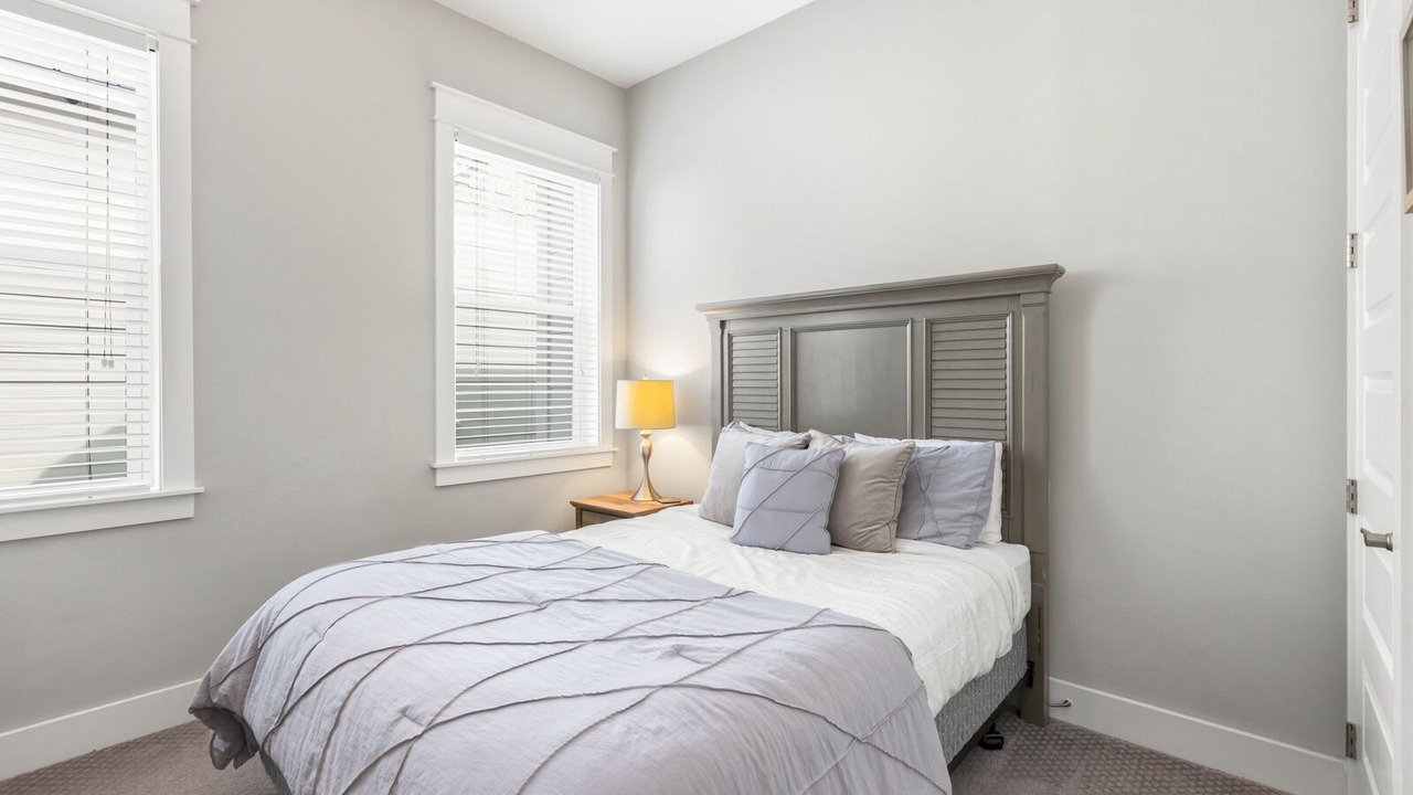 Photo of Bedroom in Santa Rosa Beach