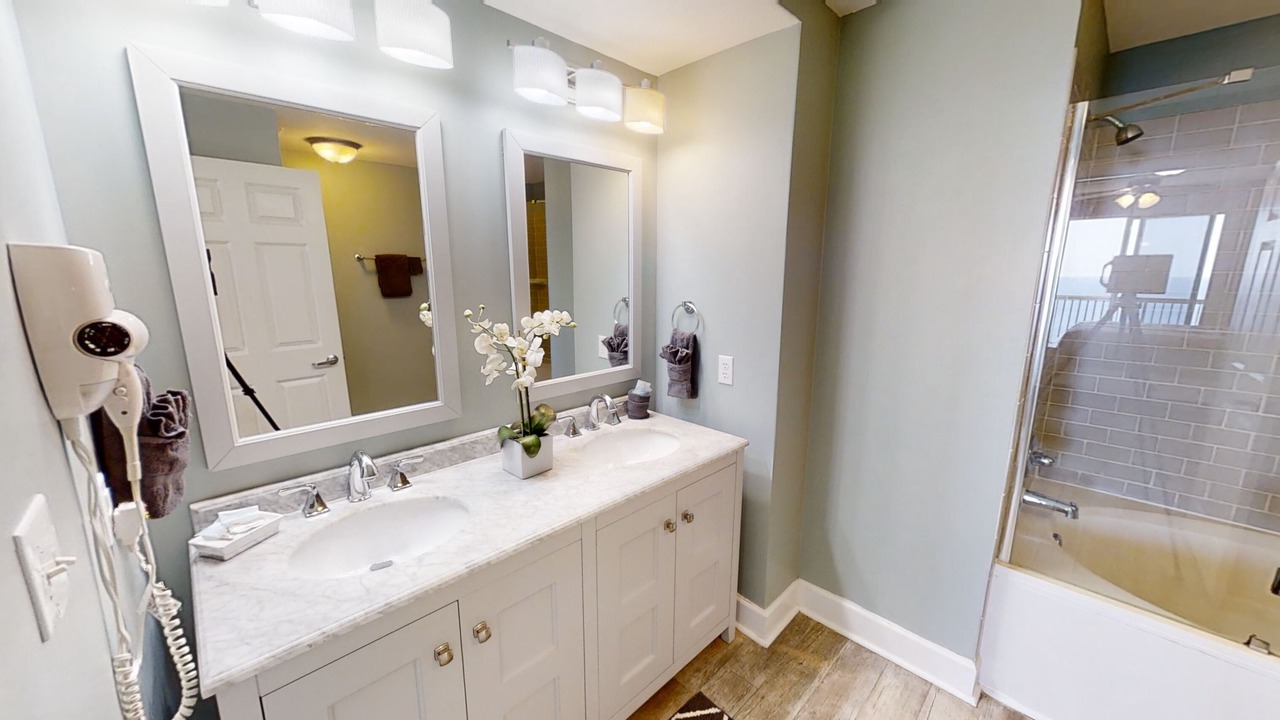 Photo of Bathroom in Panama City Beach
