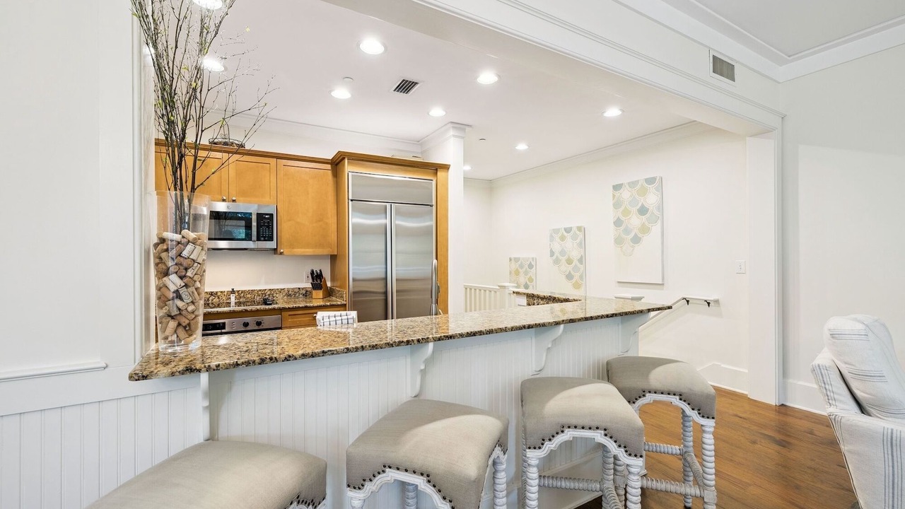 Photo of Kitchen in Beach District