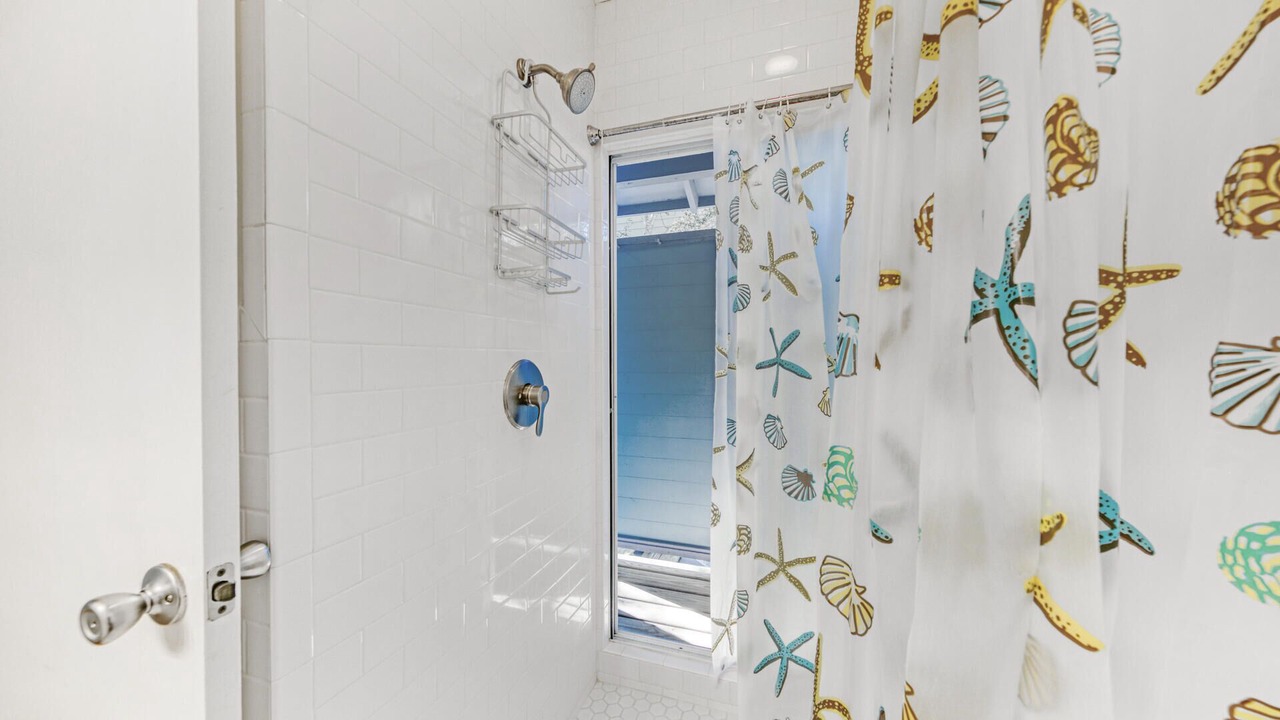 Photo of Bathroom in Seaside
