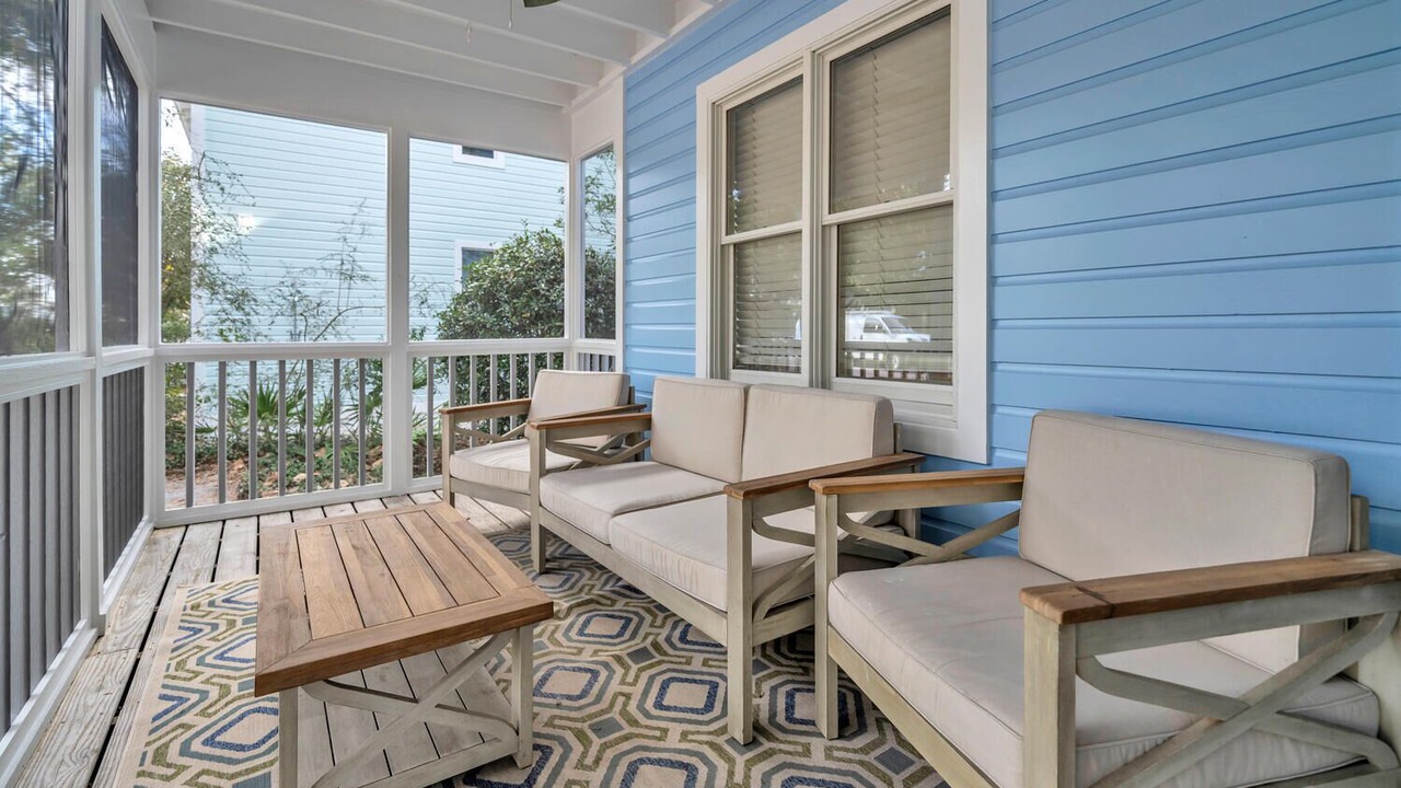 Photo of Patio Balcony in Seaside
