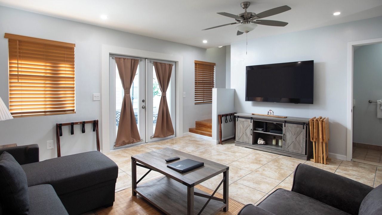 Photo of Livingroom in Old Town