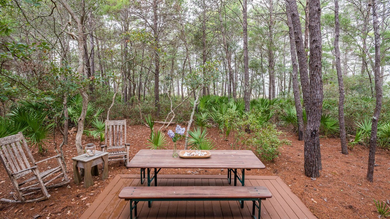 Photo of Outdoor in Cottage District