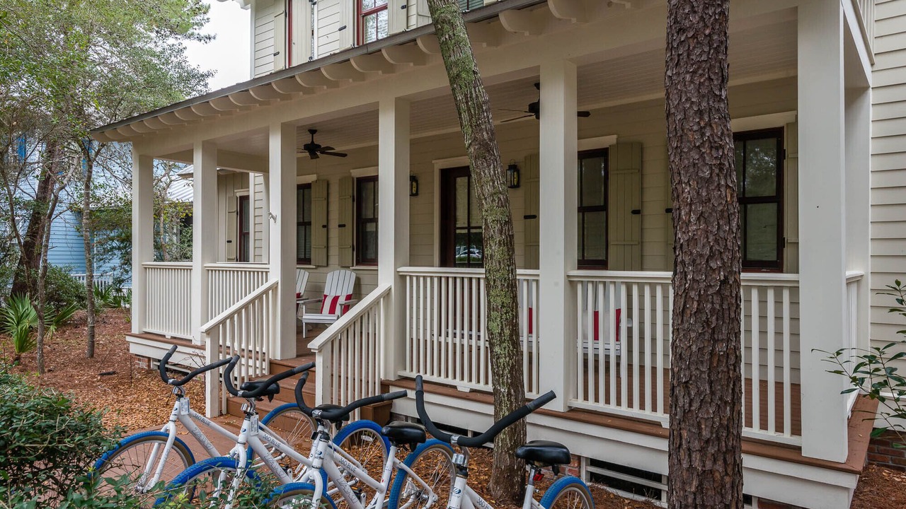 Photo of Outdoor in Cottage District