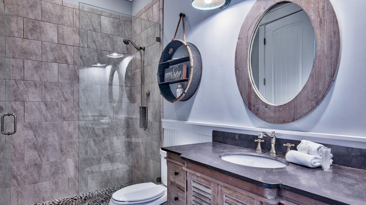 Photo of Bathroom in Rosemary Beach