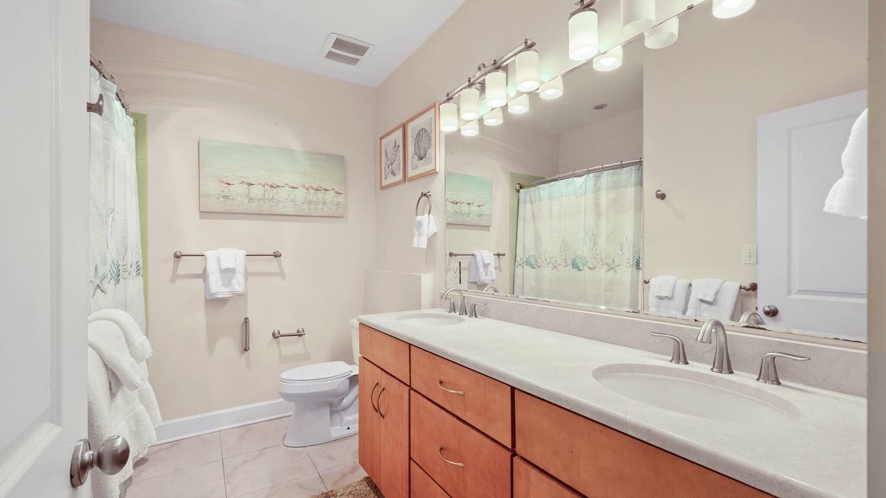 Photo of Bathroom in White Sands