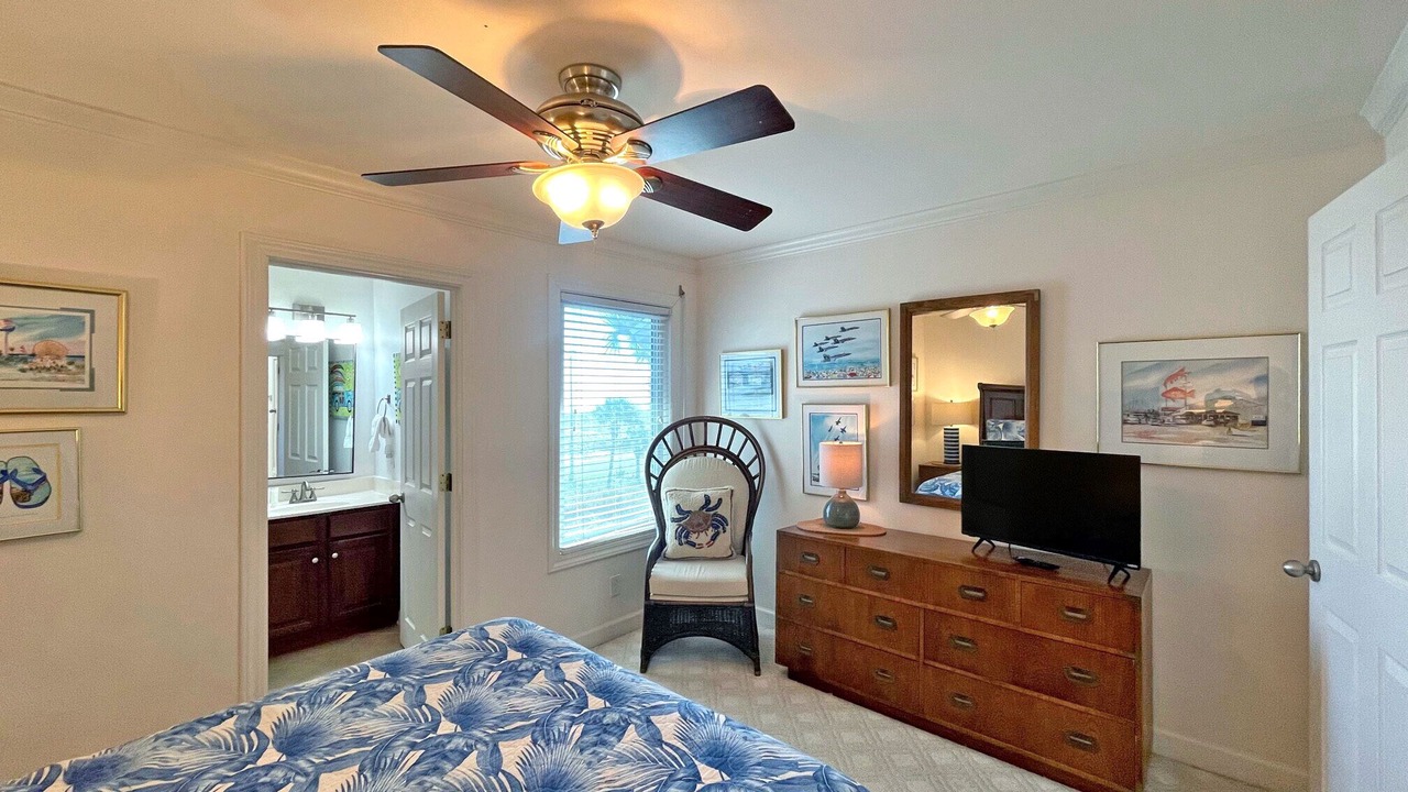 Photo of Bedroom in Pensacola Beach