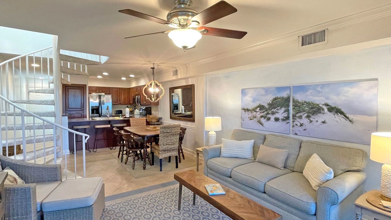 Photo of Livingroom in Pensacola Beach