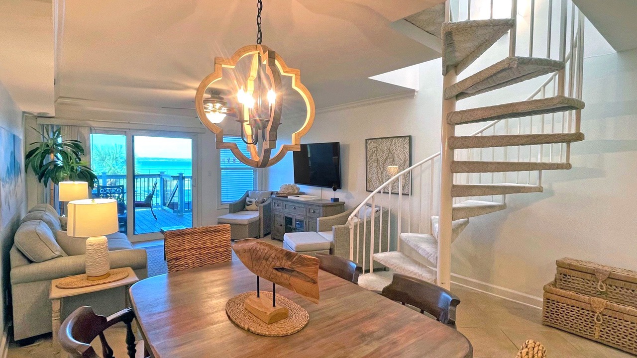 Photo of Livingroom in Pensacola Beach