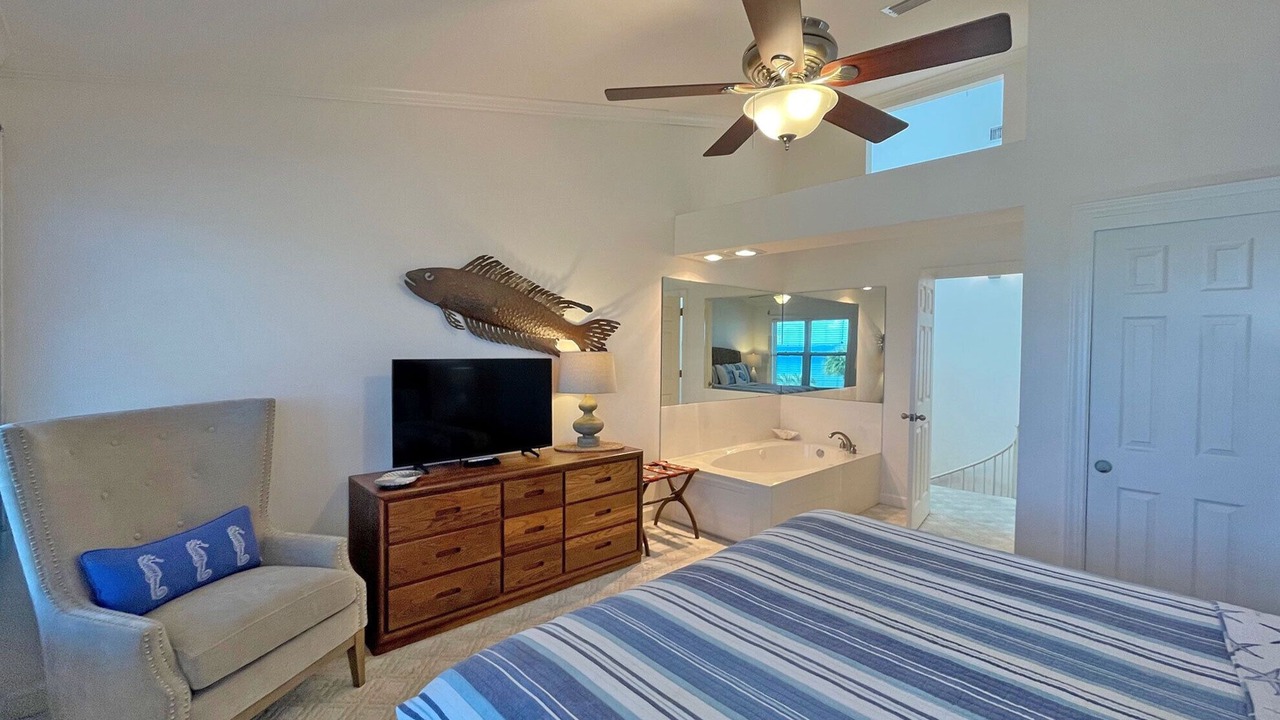 Photo of Bedroom in Pensacola Beach