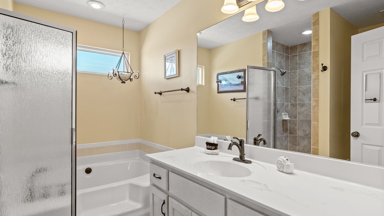 Photo of Bathroom in Hollywood Beach