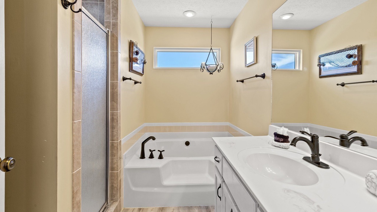 Photo of Bathroom in Hollywood Beach
