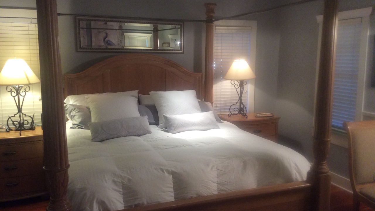 Photo of Bedroom in Steinhatchee
