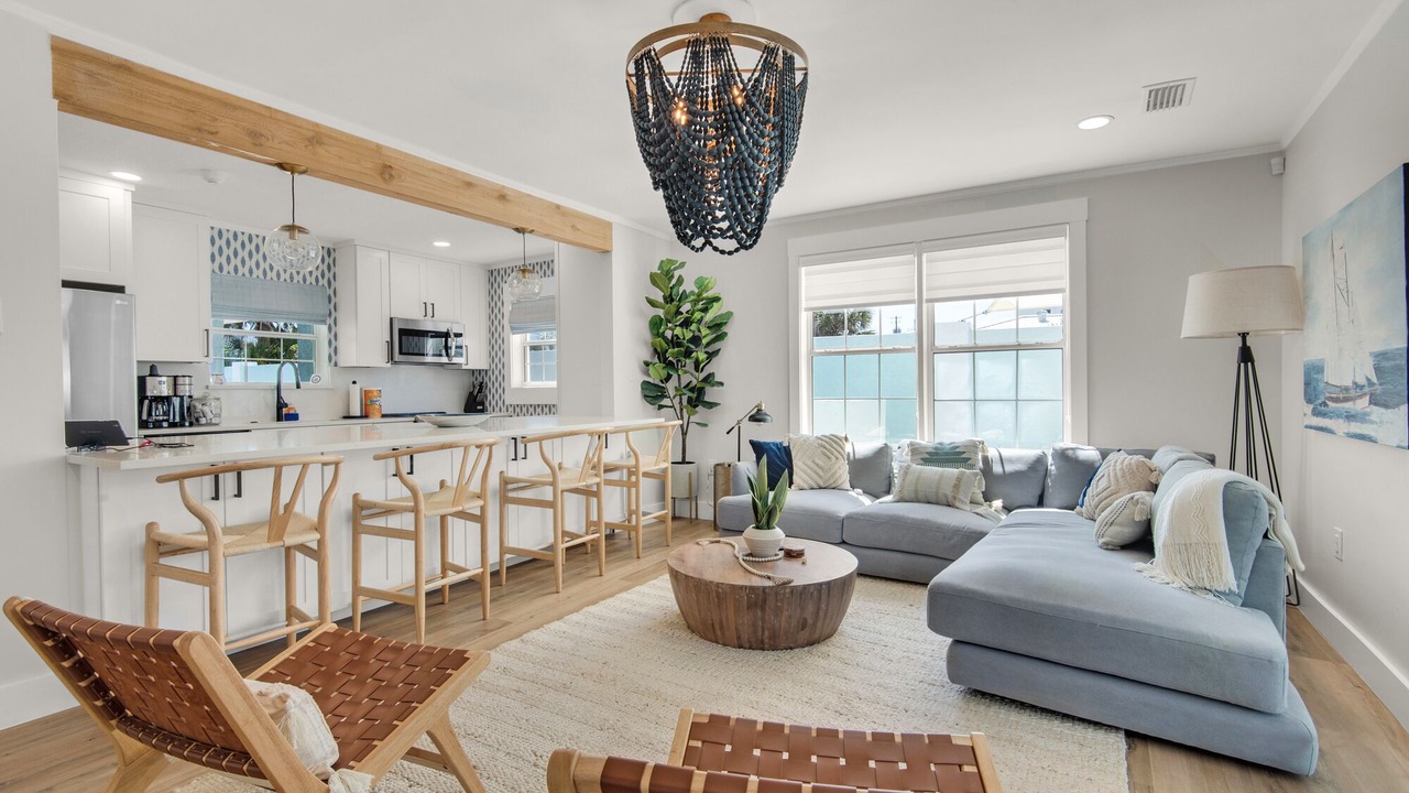Photo of Livingroom in Bahama Beach