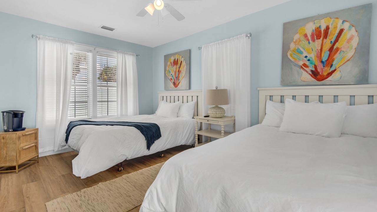 Photo of Bedroom in Bahama Beach