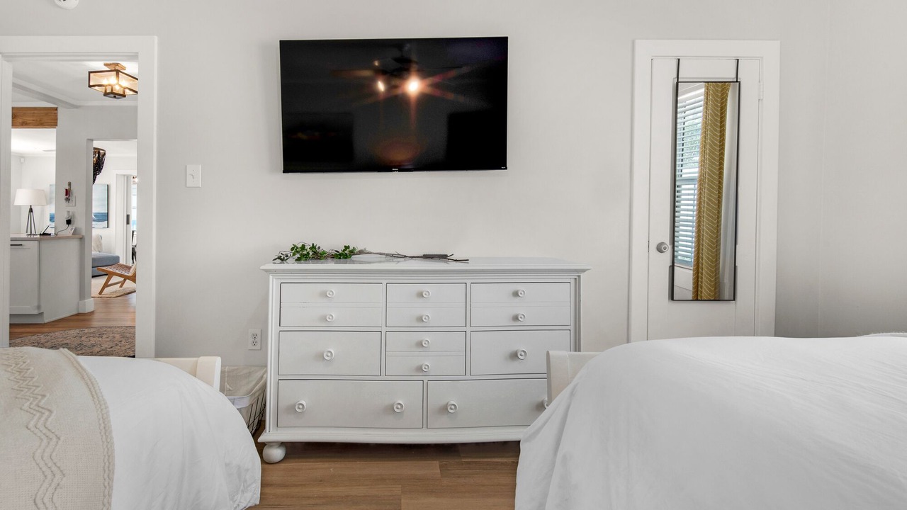 Photo of Bedroom in Bahama Beach