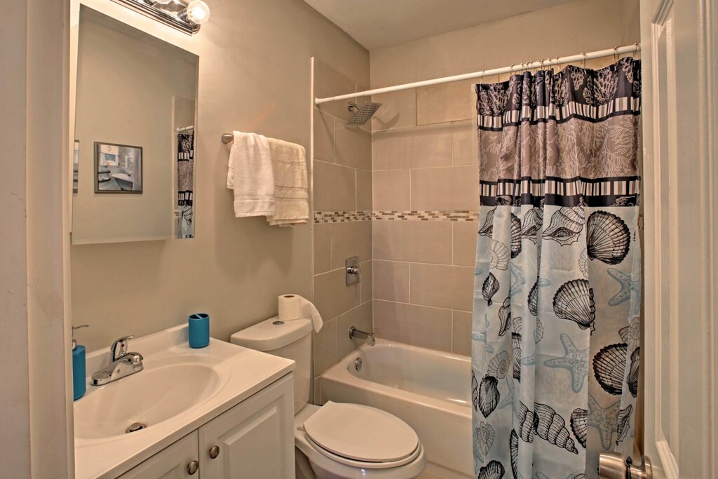 Photo of Bathroom in Saint Claude