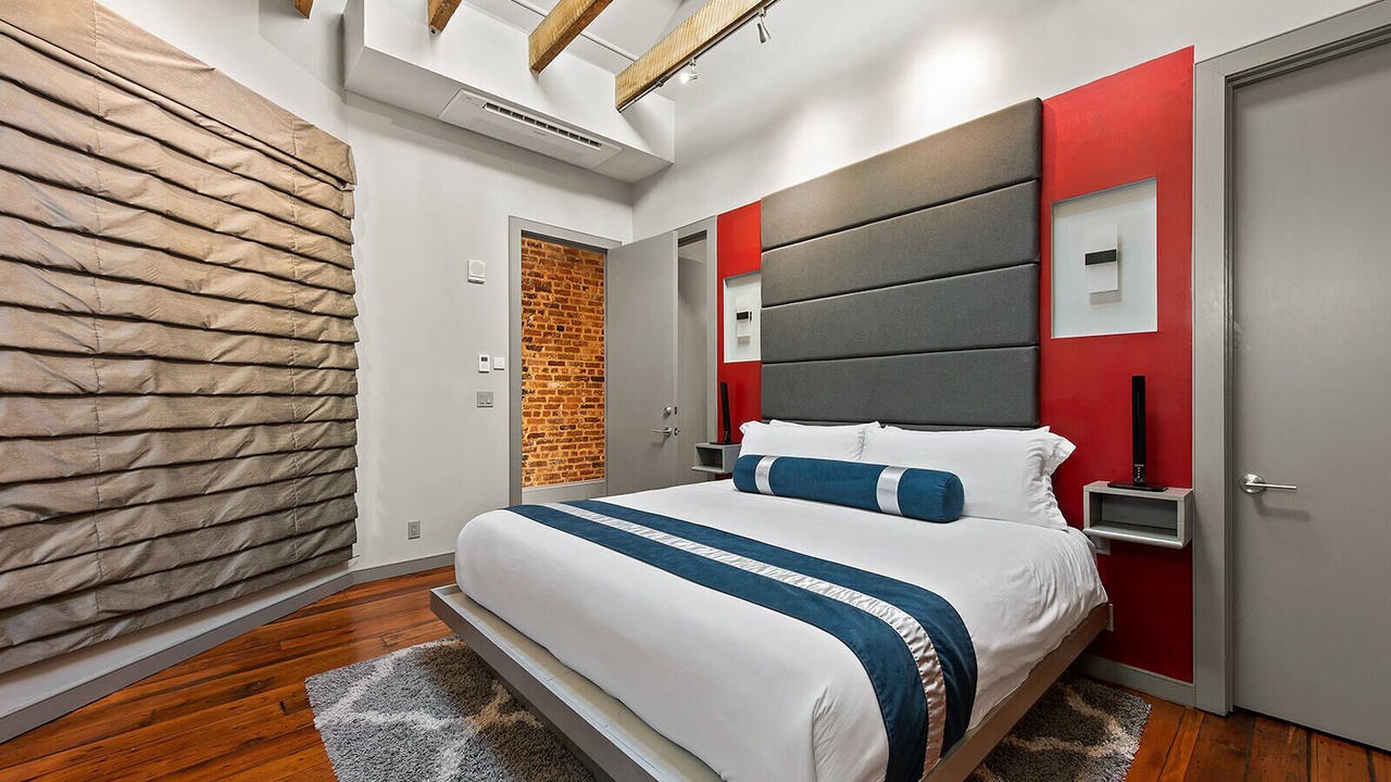 Photo of Bedroom in Central Business District
