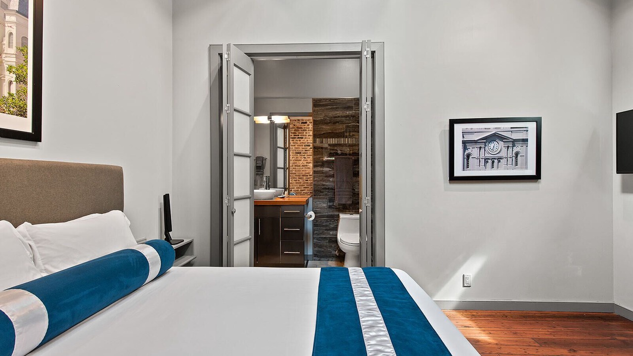 Photo of Bedroom in Central Business District