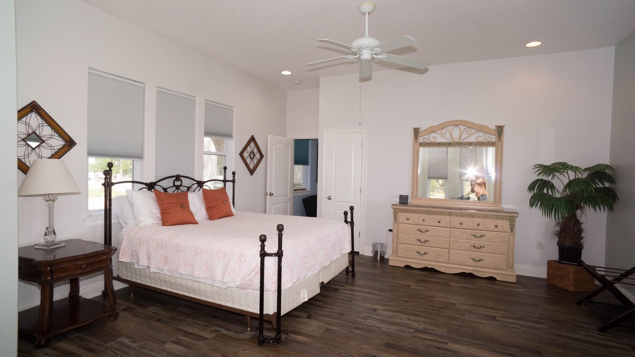 Photo of Bedroom in Mary Esther