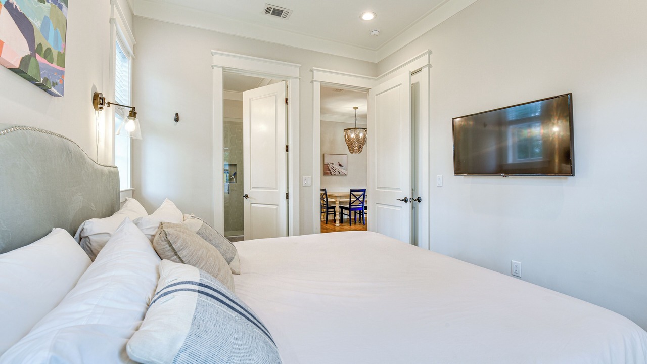 Photo of Bedroom in Lakeside at Blue Mountain Beach