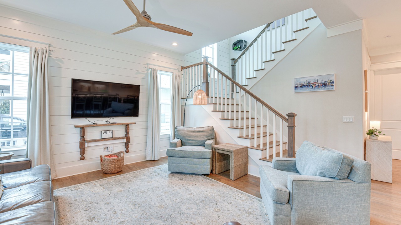 Photo of Livingroom in Lakeside at Blue Mountain Beach