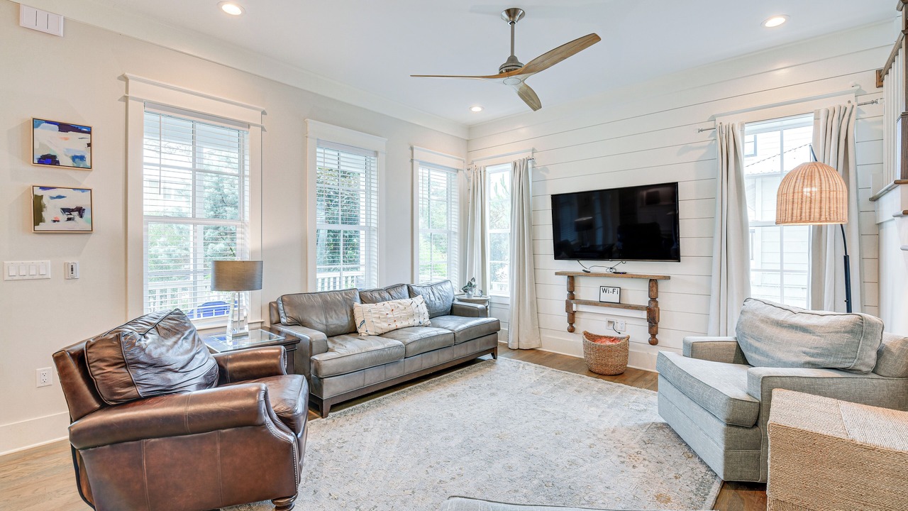 Photo of Bedroom in Lakeside at Blue Mountain Beach