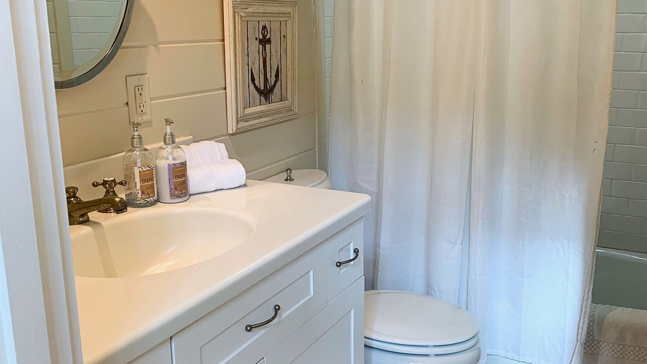 Photo of Bathroom in Rosemary Beach