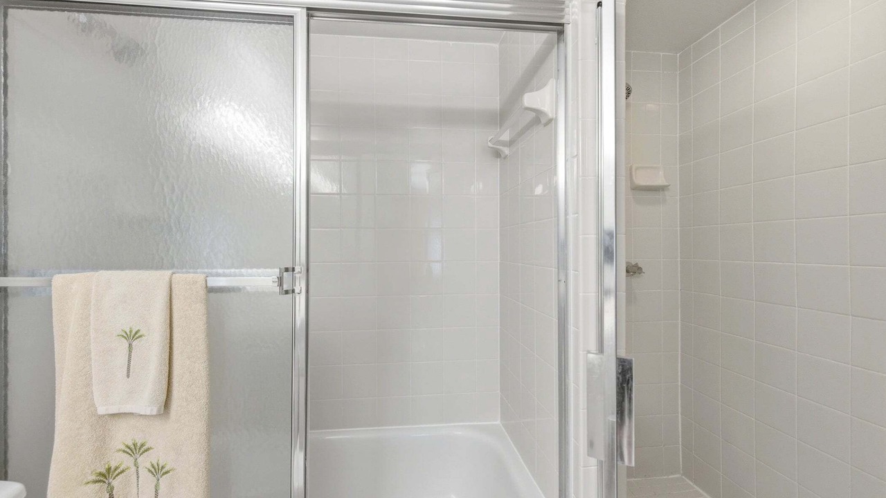 Photo of Bathroom in New Smyrna Beach