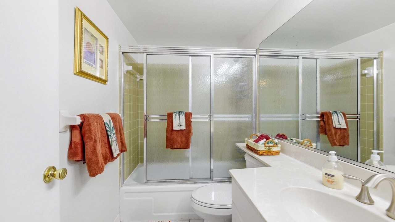 Photo of Bathroom in New Smyrna Beach
