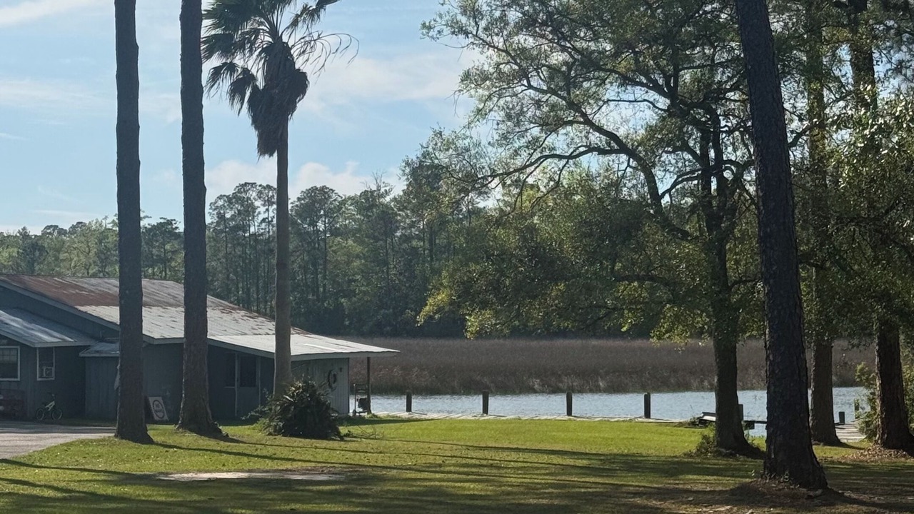 Photo of Outdoor in Theodore