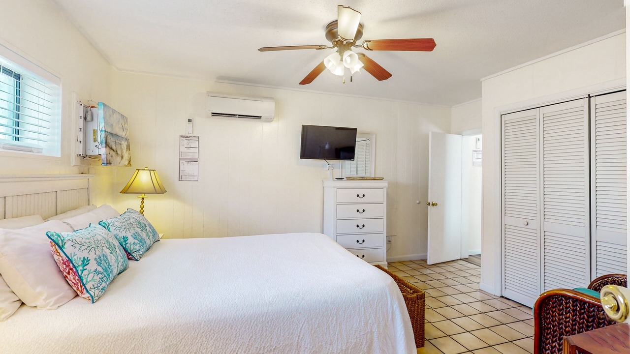 Photo of Bedroom in Laguna Beach