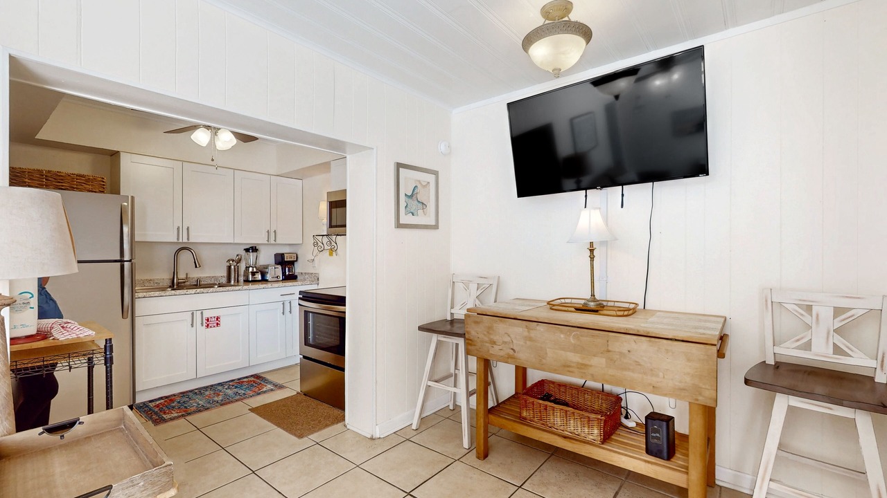 Photo of Kitchen in Laguna Beach