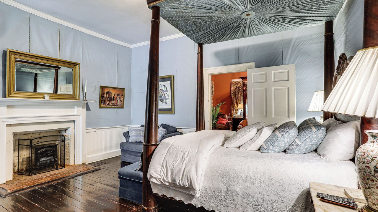 Photo of Bedroom in Pinckneyville
