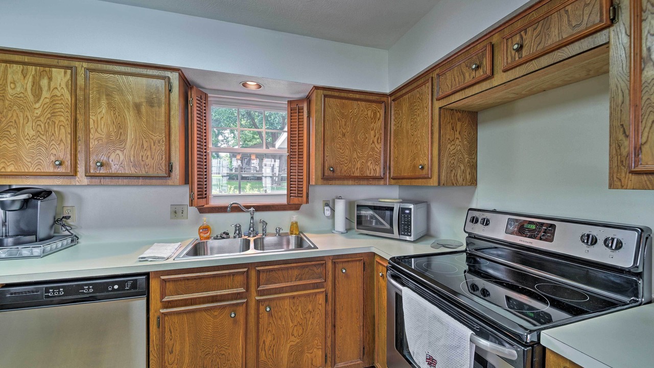 Photo of Kitchen in West Livingston